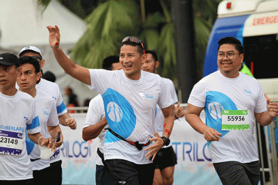 Menparekraf Sandiaga Uno saat menghadiri Jakarta Marathon 2022 di Jakarta, Minggu (16/10/2022).