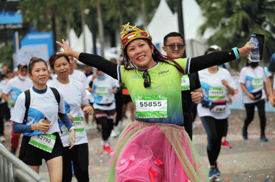 Menparekraf Sandiaga Uno saat menghadiri Jakarta Marathon 2022 di Jakarta, Minggu (16/10/2022).