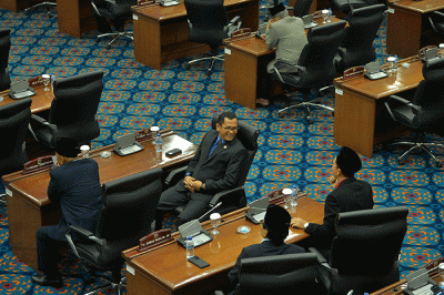 Penjabat (Pj) Gubernur DKI Jakarta Heru Budi Hartono saat menghadiri rapat paripurna DPRD DKI Jakarta di ruang Rapat Paripurna DPRD DKI Jakarta.