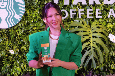 Peluncuran rangkaian produk Starbucks Coffee At Home di Jakarta, Selasa (18/10/2022).