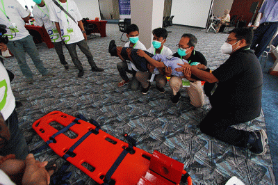 Kegiatan tersebut diselenggarakan serentak di 16 Rumah Sakit yang tergabung dalam Pertamedika IHC Group dengan diikuti oleh 400 mitra ojek online.