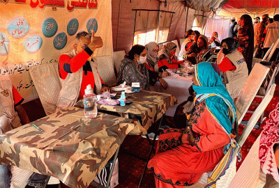 Tim medis Indonesia kembali memberikan pelayanan kesehatan kepada para penyintas yang terkonsentrasi di tent city Bin Qasim, Distrik Malir, Provinsi Sindh.