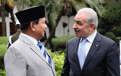 Menteri Pertahanan Prabowo Subianto menerima kunjungan resmi Perdana Menteri Palestina Mohammed Ibrahim Shtayyeh di Kementerian Pertahanan.