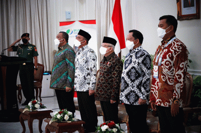 Penghargaan Jaminan Sosial Ketenagakerjaan (Paritrana Award) Tahun 2022, di Jakarta, Kamis (27/10/2022).