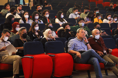 Seminar umum dengan tema Menjadi Content Creator yang Cerdas, yang merupakan salah satu rangkaian kegiatan HUT MNC Media (RCTI, MNCTV, GTV).