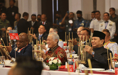 Menteri Pertahanan Prabowo Subianto memimpin acara Gala Dinner sekaligus membuka secara resmi Indodefence 2022 Expo and Forum di Jakarta.