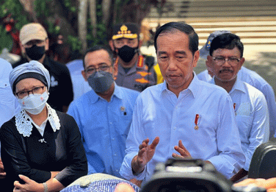 Presiden Joko Widodo melakukan peninjauan ke Taman Hutan Raya (Tahura) Ngurah Rai, Kota Denpasar, Selasa (8/11/2022).