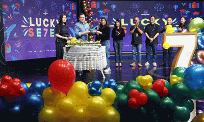 Executive Chairman MNC Group Hary Tanoesoedibjo memotong tumpeng Hut ke 7 Mister Aladin di Jakarta, Kamis (10/11/2022).