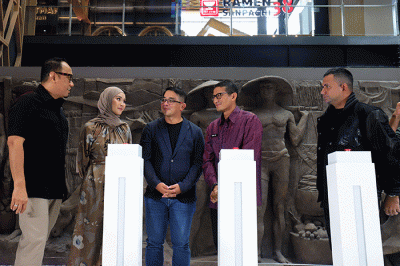 Menteri Pariwisata dan Ekonomi Kreatif Sandiaga Salahuddin Uno saat memberikan sambutan pada acara Road to Legendary Brand Festival.