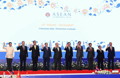 Joko Widodo mendorong kerja sama komprehensif ASEAN dan PBB perlu diterjemahkan lebih konkret.