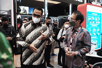 Pameran Indonesia Motorcycle Show (IMOS) 2022 di Jakarta Convention Center (JCC).