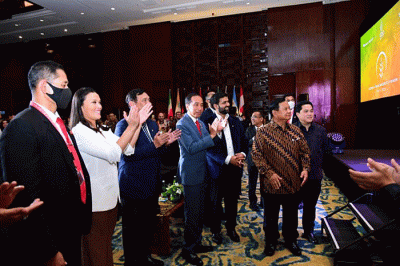 Presiden Joko Widodo menerima penghargaan Global Citizen Award dari Atlantic Council dalam acara Global Food Security Forum.