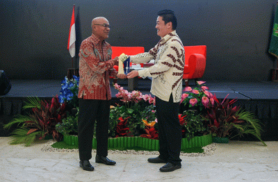 Peresmian Galeri Investasi BEI Fakultas Ekonomi dan Bisnis Universitas Nasional (FEB UNAS), Jakarta, Selasa (15/11/2022).