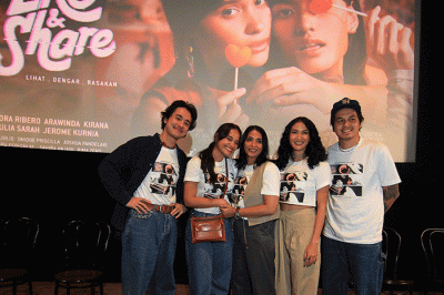 Peluncuran Film Like & Share di XXI, Senayan City, Jakarta, Senin (14/11/2022).