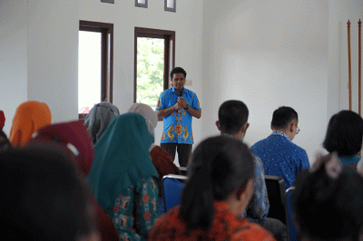 BCA berkolaborasi dengan Guru Binar menyelenggarakan Pelatihan Guru Manajemen Kelas untuk para guru jenjang sekolah dasar.