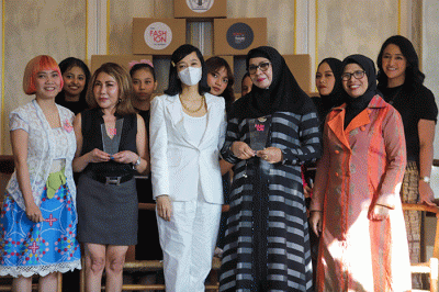 Dalam kegiatan Thailand Fashion Week SPRING-SUMMER'23 ini ISWI Fashion Academy berpartisipasi dalam 2 slot.