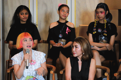 Dalam kegiatan Thailand Fashion Week SPRING-SUMMER'23 ini ISWI Fashion Academy berpartisipasi dalam 2 slot.
