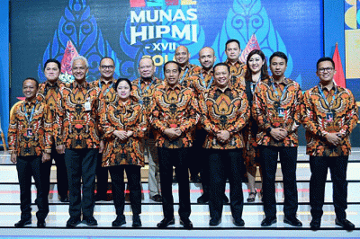 Presiden Joko Widodo menyampaikan paparannya saat Musyawarah Nasional Himpunan Pengusaha Muda Indonesia (Munas HIPMI) XVII.
