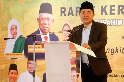 Dirjen PHU Kemenag Hilman Latief saat membuka Rakernas DPP SAHI 2022 di Jakarta, Kamis (24/11/2022).
