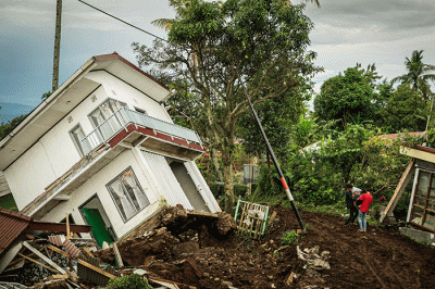 Kondisi rumah warga yang rusak parah akibat gempa di Desa Sarampad, Kecamatan Cugenang, Kabupaten Cianjur, Jawa Barat, Kamis (24/11/2022).