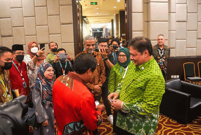 Menteri Koordinator Bidang Perekonomian Airlangga Hartarto ketika memimpin Pertemuan Tingkat Menteri (PTM) BIMP-EAGA ke-25 Tahun 2022.
