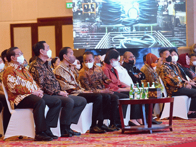 Presiden Joko Widodo secara resmi membuka Rapat Koordinasi Nasional (Rakornas) Investasi Tahun 2022 di The Ritz-Carlton, Jakarta, Rabu (30/11/2022).