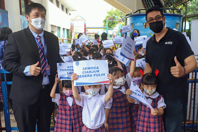 Siswa TK juga berkontribusi dalam memberikan dukungan dan semangat berupa gambar dan tulisan untuk korban gempa Cianjur.