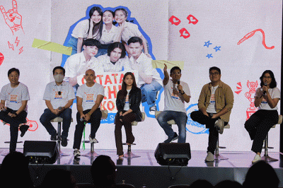 Konferensi pers untuk perilisan original series berjudul Catatan Akhir Sekolah: The Series di MNC Studios, Kebon Jeruk, Jakarta Barat, Senin (5/12/2022).