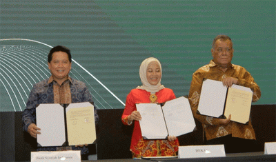 Penandatanganan nota kesepahaman antara BSI dengan Universitas Indonesia di Auditorium Makara UI, Depok, Kamis (8/12/2022).