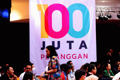 Perayaan 100 Juta Pelanggan di Jakarta, Jumat (9/12/2022).