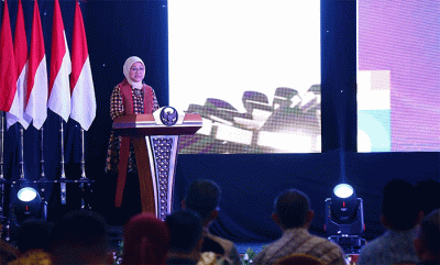 Menteri Ketenagakerjaan Ida Fauziyah saat menyampaikan sambutan Peringatan Hari Migran Internasional Tahun 2022 di Lombok Timur, NTB, Minggu (18/12/2022).