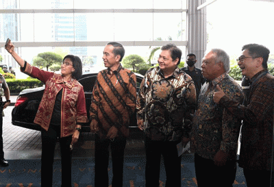 Presiden Joko Widodo menghadiri acara Outlook Perekonomian Indonesia Tahun 2023 yang digelar di Hotel The Ritz Carlton, Jakarta, Rabu (21/12/2022).