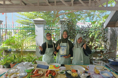 BCA kembali menghadirkan pelatihan dan webinar inspiratif yang dipersembahkan untuk Ibu-ibu Desa Wisata di berbagai daerah secara daring.