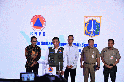 Kepala BNPB Letjen TNI Suharyanto mengimbau masyarakat untuk meningkatkan kesiapsiagaan.