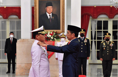 Presiden Jokowi Lantik Laksdya Muhammad Ali Jadi KSAL