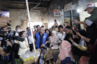 Menteri Perdagangan Zulkifli Hasan saat meninjau Pasar Natar di Kabupaten Lampung Selatan, Lampung, Rabu (28/12/2022).
