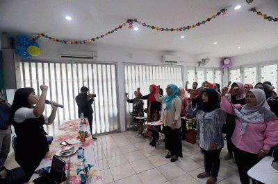PT Pertamina Training and Consulting berkolaborasi bersama BenihBaik.com menggelar pelatihan dan pendampingan (coaching) mengenai pengenalan literasi keuangan.