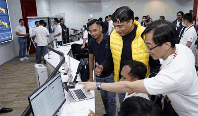 Pemantauan kapasitas jaringan, yang disiapkan 50% lebih besar dari rata-rata trafik harian normal untuk mendukung aktivitas digital pelanggan.