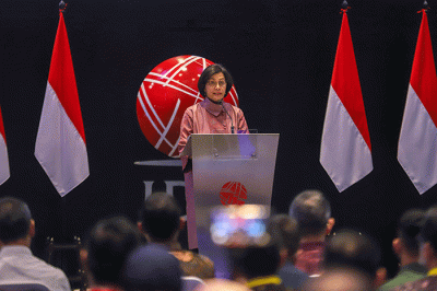 Pembukaan Perdagangan Bursa Efek Indonesia (BEI) periode 2023 di Gedung Bursa Efek Indonesia, Jakarta, Senin (2/12/2023).