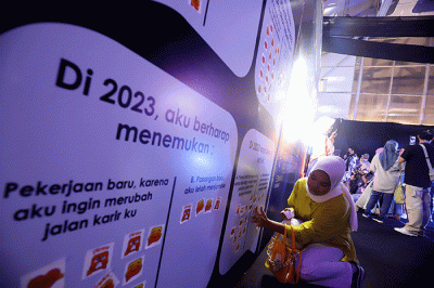 Sejumlah Konten Kreator menghadiri acara Helophoria di M Bloc Space, Jakarta, Sabtu (7/1/2023).