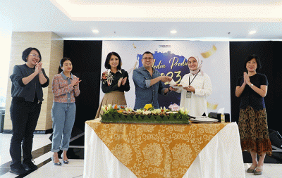 Syukuran Asia Media Productions (AMP) Performance Celebration yang diselenggarakan di lounge Studio RCTI+ Kebun Jeruk, Jakarta, Rabu (11/1/2023).