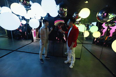 Pembukaan experience zone dengan tema “Why Not Color?” di Jakarta, Kamis (12/1/2023).