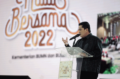 Menteri BUMN Erick Thohir saat memberikan sambutan dalam acara Natal Bersama 2022 Kementerian BUMN dan BUMN di ICE BSD, Tangerang, Banten, Sabtu (14/1/2023).