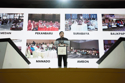 Menteri BUMN Erick Thohir saat memberikan sambutan dalam acara Natal Bersama 2022 Kementerian BUMN dan BUMN di ICE BSD, Tangerang, Banten, Sabtu (14/1/2023).