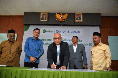 Kerja sama pengembangan layanan digitalisasi keuangan di lingkungan Kampus UNINUS, Bandung, Jawa Barat, Selasa (31/1/2023).