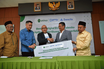 Kerja sama pengembangan layanan digitalisasi keuangan di lingkungan Kampus UNINUS, Bandung, Jawa Barat, Selasa (31/1/2023).