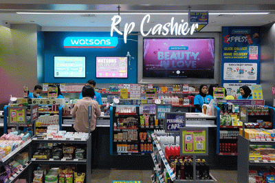 Peluncuran kembali gerai Watsons yang dinamakan G9 Store Concept di Pondok Indah Mall 2, Jakarta Selatan, Rabu (1/2/2023).