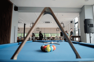 Wakil Menteri Pariwisata dan Ekonomi Kreatif (Wamenparekraf) Angela Tanoesoedibjo melakukan peninjauan di Next Hotel Yogyakarta, Jumat (3/2/2023).