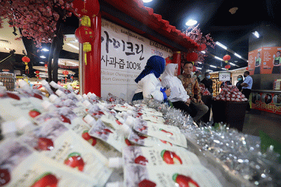 Hero Supermarket berkolaborasi dengan PT Ways Trading Indonesia menghadirkan produk jus asal Cheongsong Korea.