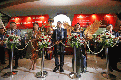Pameran Travel Exchange (TRAVEX) 2023 saat berlangsungnya ASEAN Tourism Forum (ATF) 2023 di Jogja Expo Center (JEC), D.I Yogyakarta.